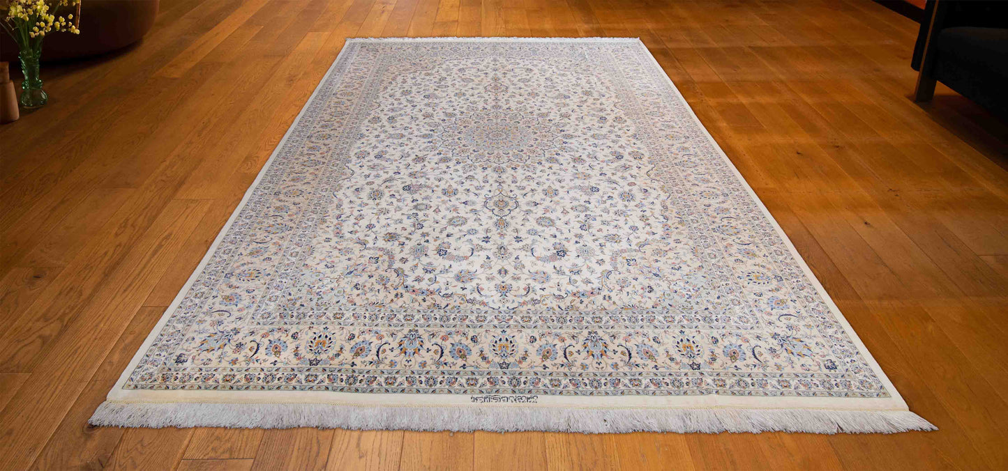 HAND MADE "QUM SILK" CARPET 6'6"X10'