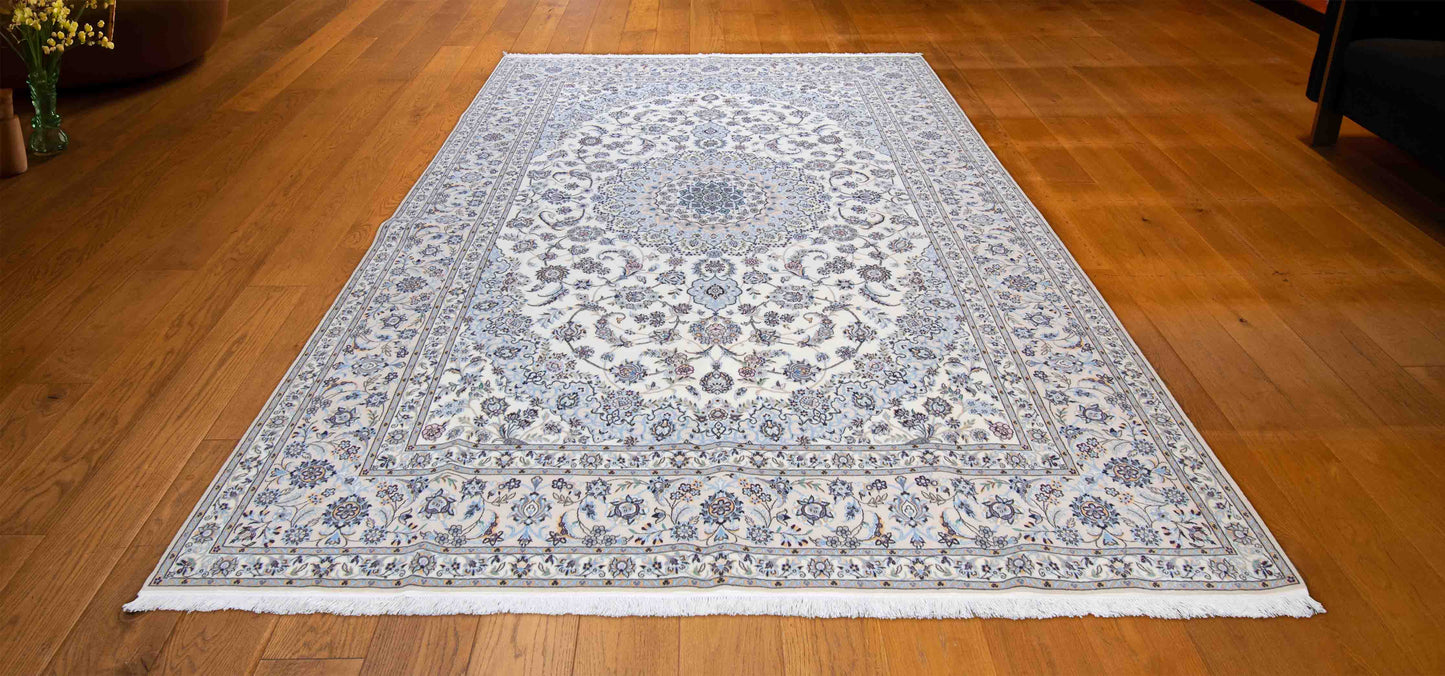 PERSIAN NAIN CARPET 7'6"X10'4"